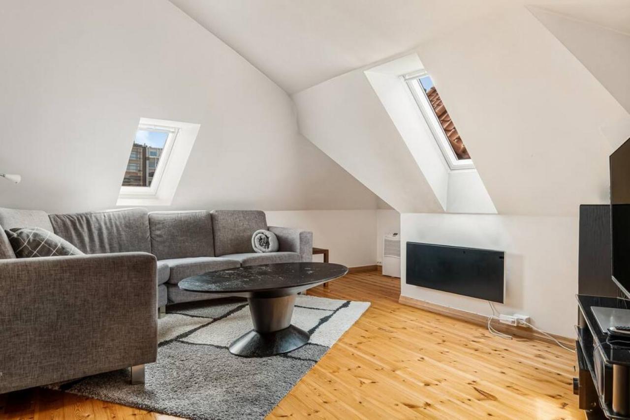 Dinbnb Apartments I Historical Two-Floor Apartment With Rooftop Panorama I 1645 Heritage Μπέργκεν Εξωτερικό φωτογραφία